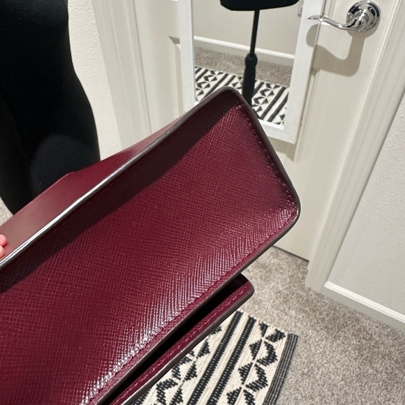 NWOT Maroon, Kate Spade New York

CARSON CONVERTIBLE CROSSBODY - Picture 11 of 13